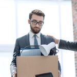 Darf mir mein Arbeitgeber wegen Corona kündigen? shutterstock_12186082991